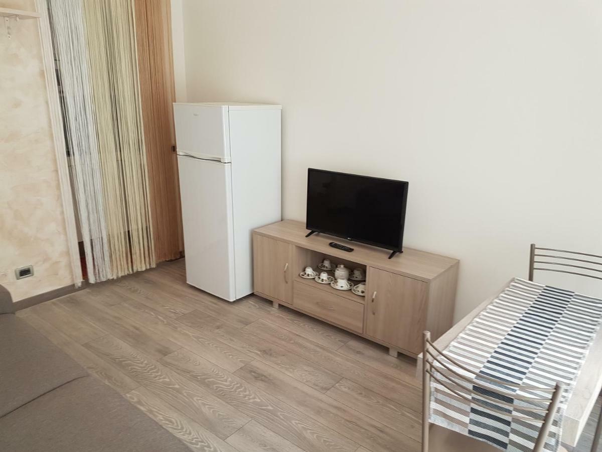 Sant Ambrogio Flat Apartment Milan Exterior photo