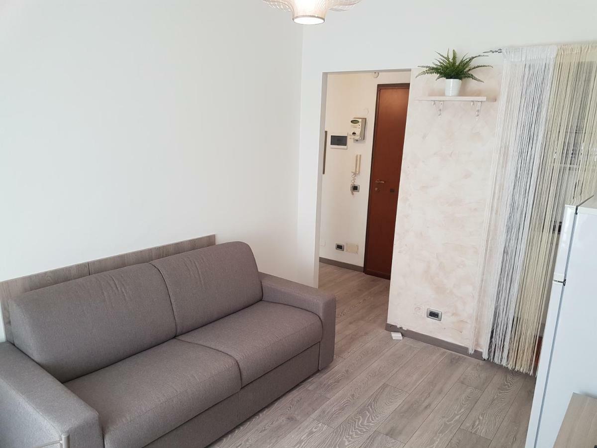 Sant Ambrogio Flat Apartment Milan Exterior photo